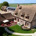 Hotel Manoir De & & Restaurant 4*