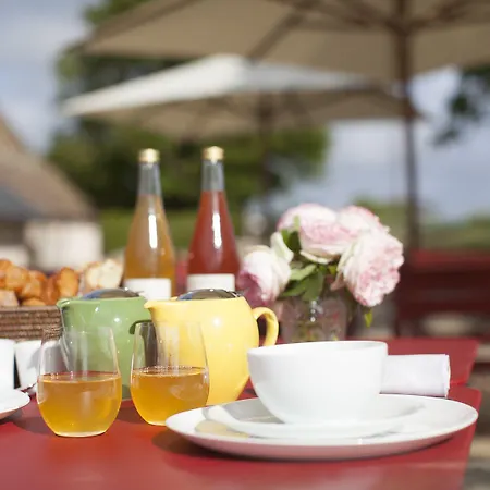 Manoir De & & Restaurant فندق