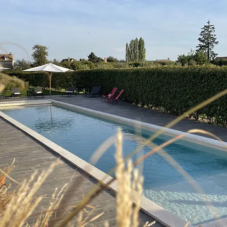 Manoir De & & Restaurant