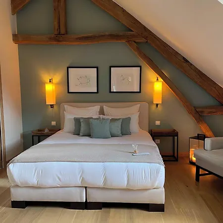 Manoir De & & Restaurant فندق 4*