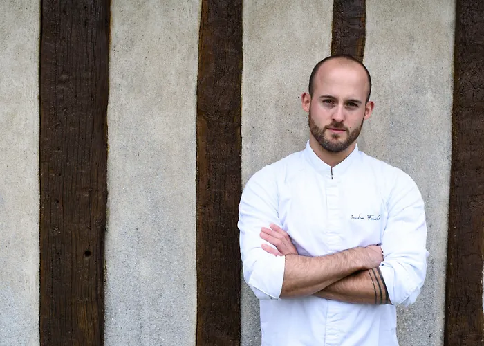 Manoir De Surville Surville (Eure)