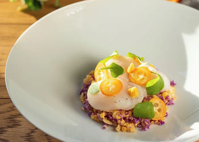 Manoir De Surville 4*