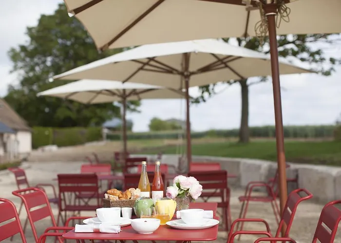 Manoir De Surville 4*