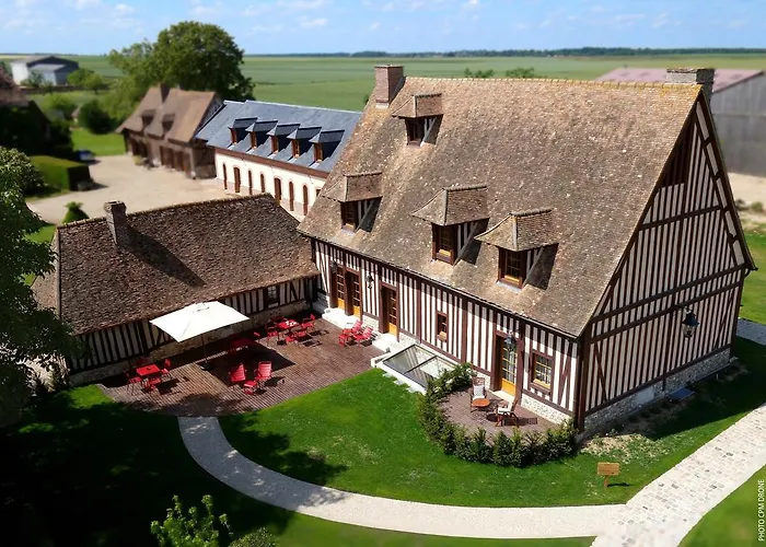 Отель Manoir De Surville 4*